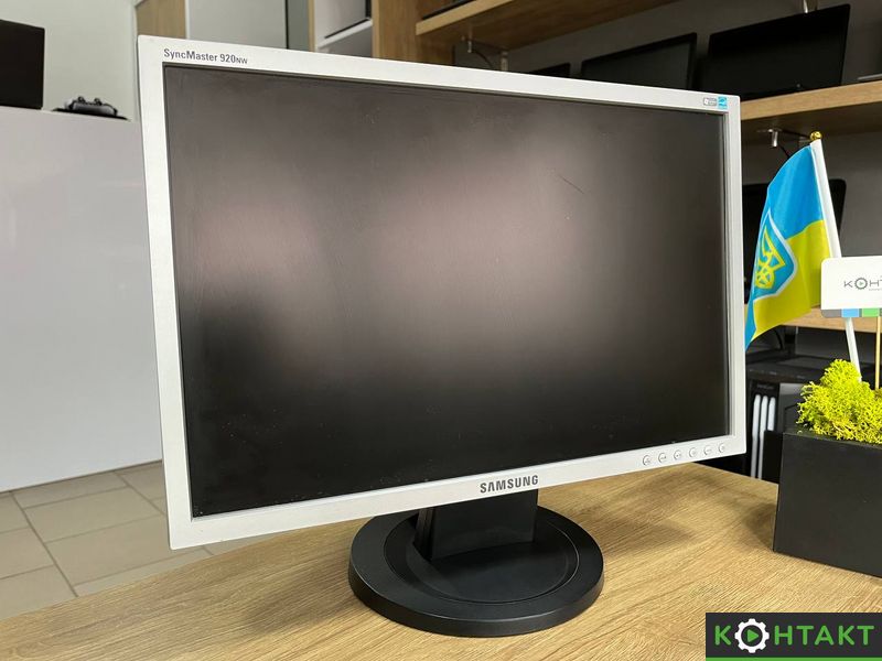 Купити Монітор 19" Samsung 920NW — 900 грн